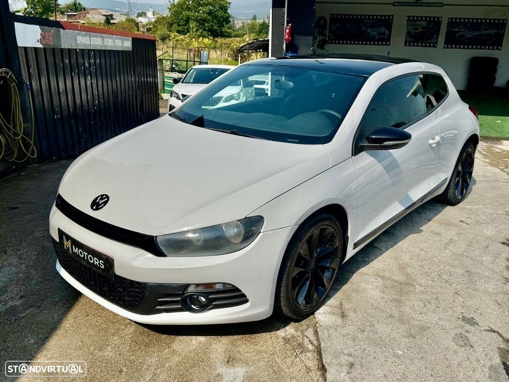 VW Scirocco 2.0 TDI Sport - 29