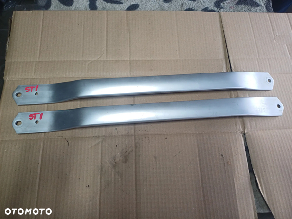 Poprzeczka rozpurka belka wspornik kielicha  Kia Stinger 19r komplet