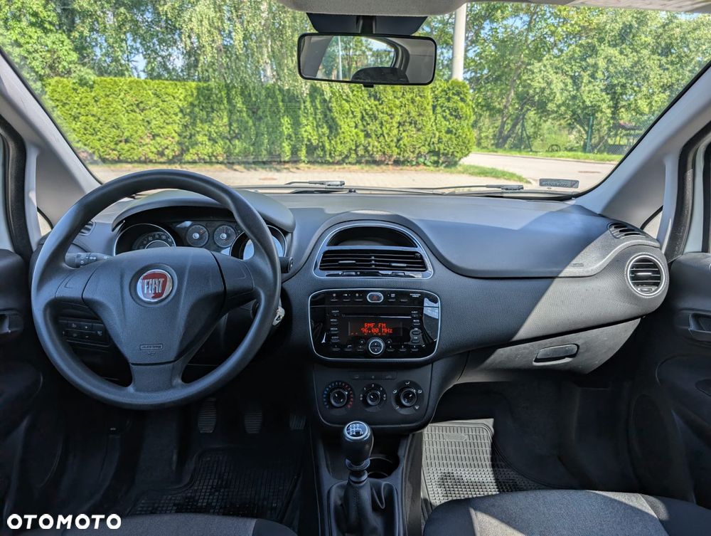 Fiat Punto - 10