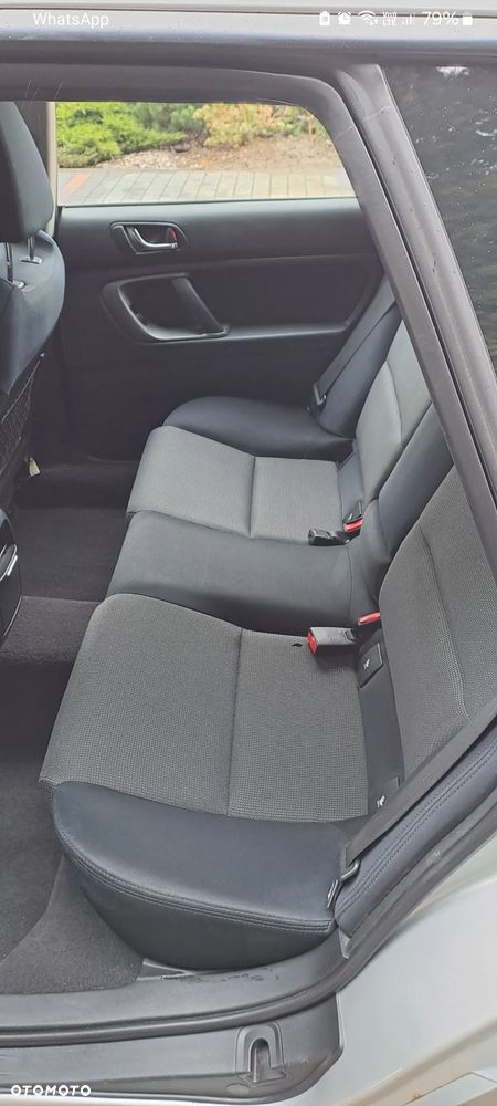 Subaru Legacy 2.0R Trend - 18