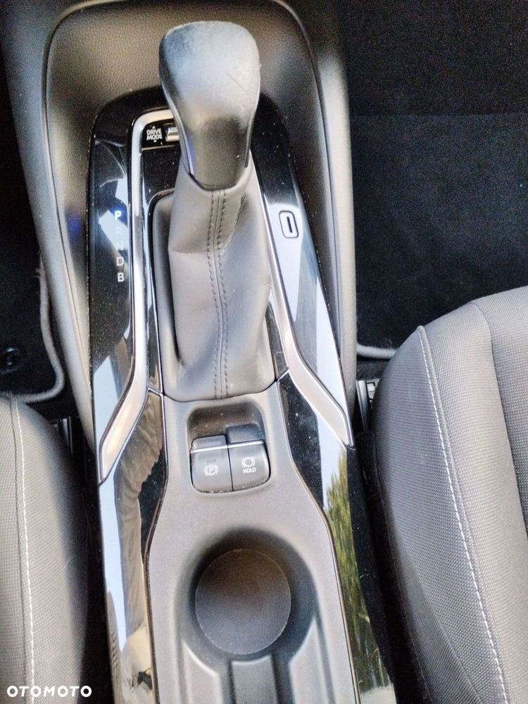 Toyota Corolla 1.8 Hybrid Comfort - 21