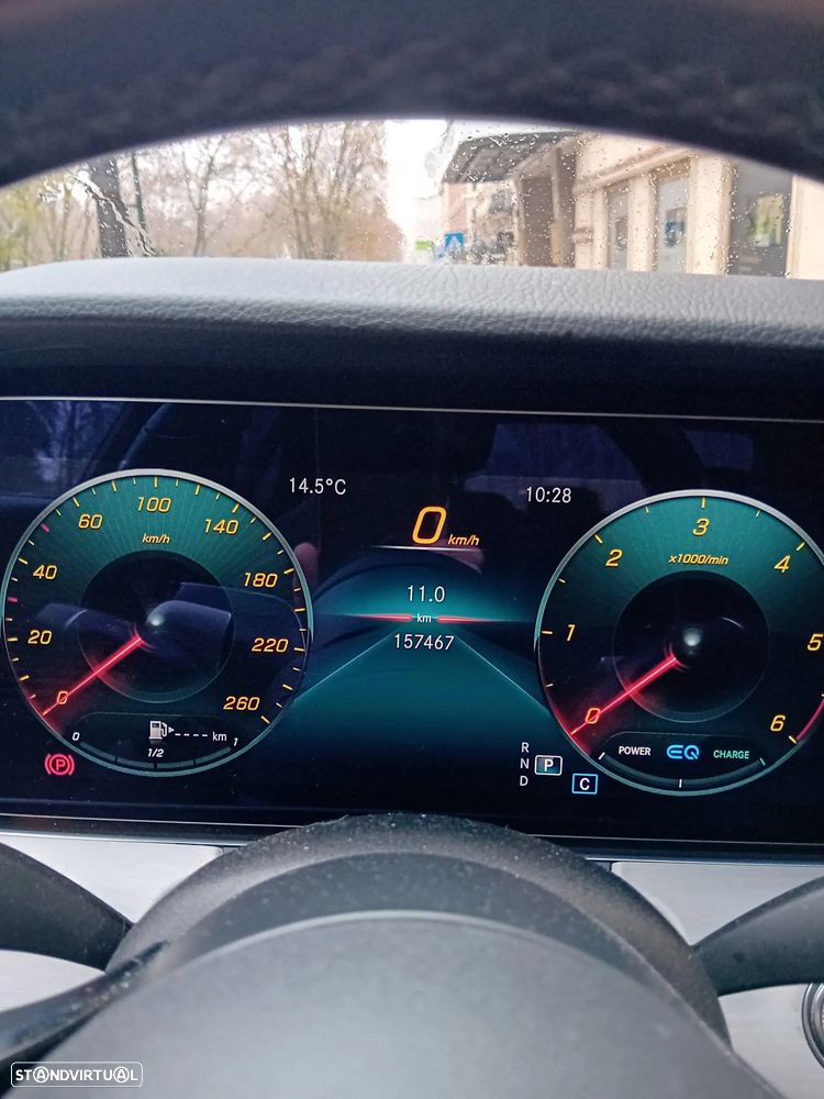 Mercedes-Benz E 220 d Avantgarde - 7