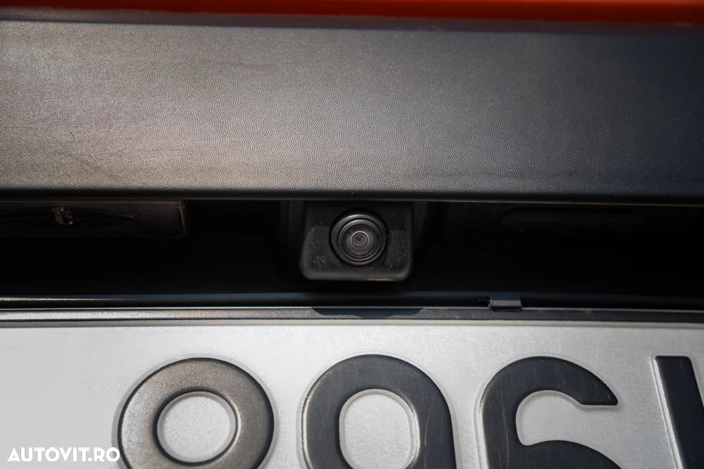 Dacia Duster ECO-G 100 Journey - 11