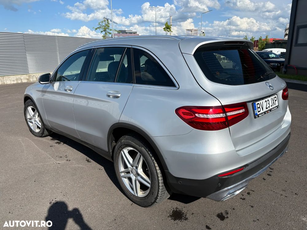 Mercedes-Benz GLC 220 d 4MATIC 9G-TRONIC Exclusive - 4