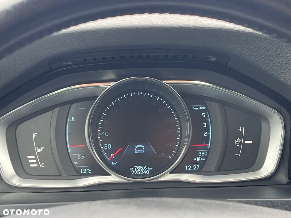 Volvo V60 D4 Edition Pro - 25