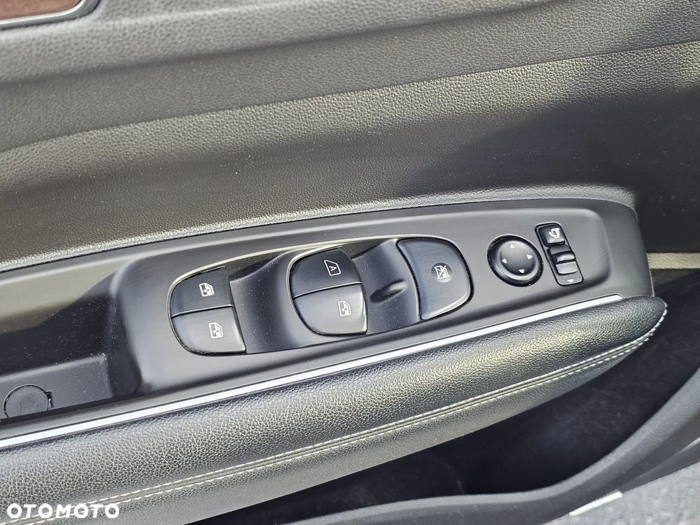 Renault Koleos ENERGY dCi 175 X-tronic LIMITED - 17