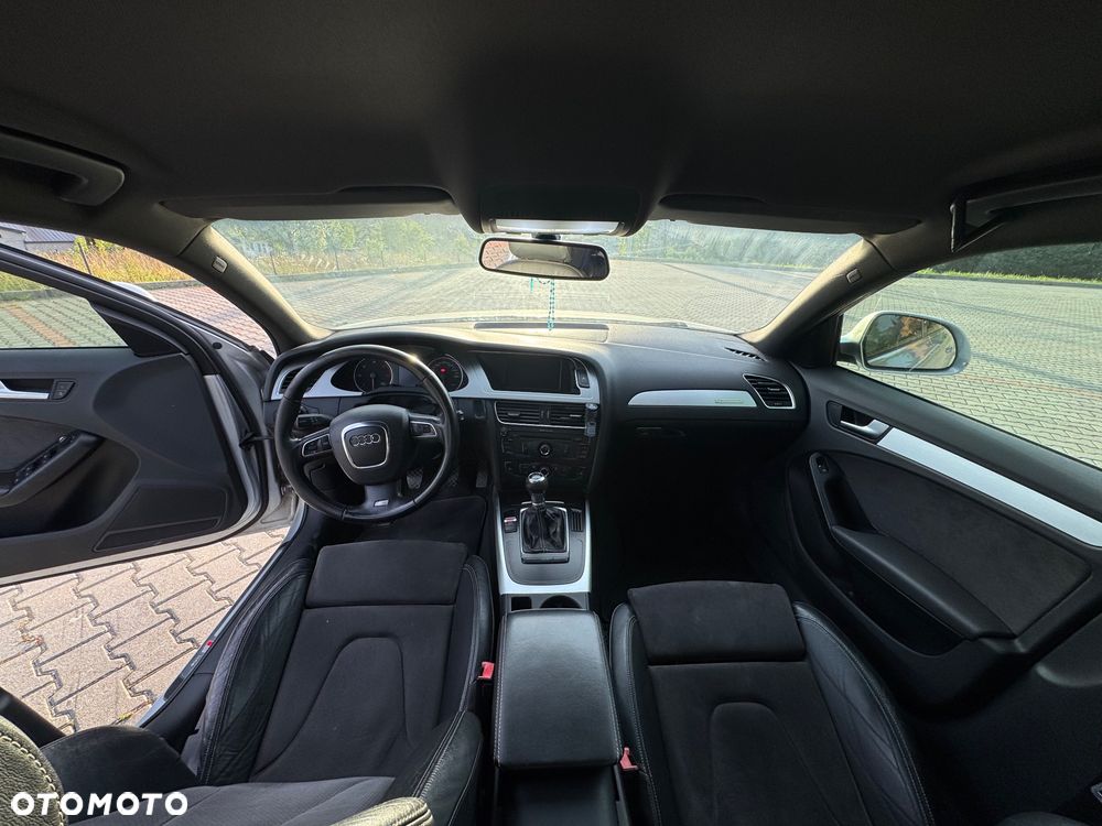 Audi A4 Avant - 9