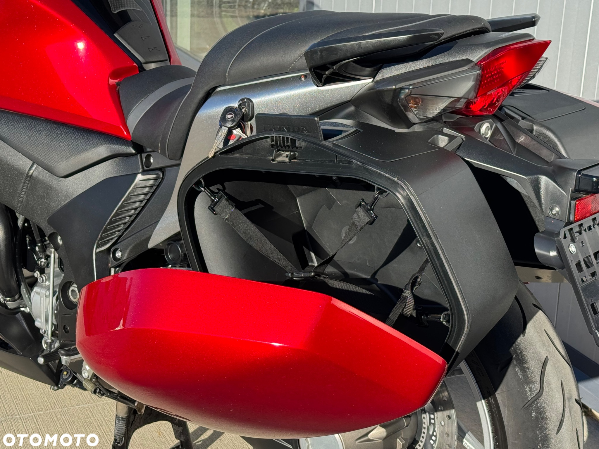 Honda VFR - 40