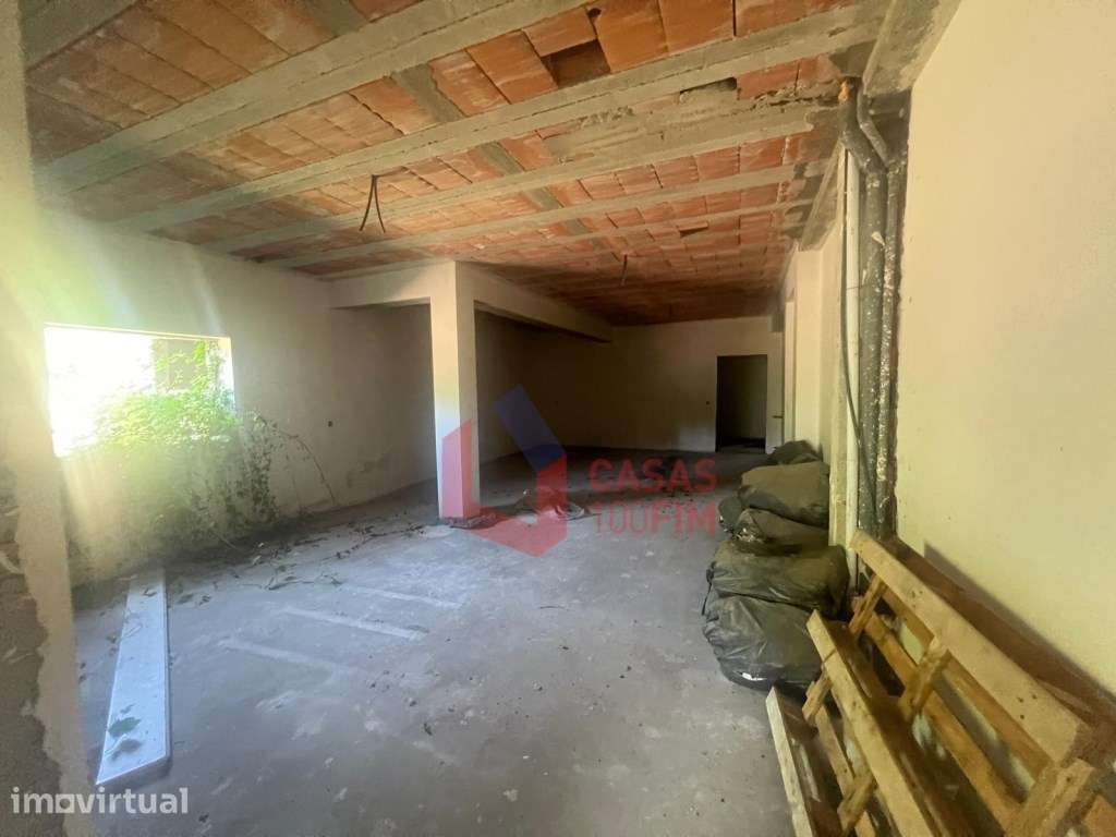 Quinta Rural com 12.806m2, com moradia térrea de 3 quartos em const... - Grande imagem: 5/27