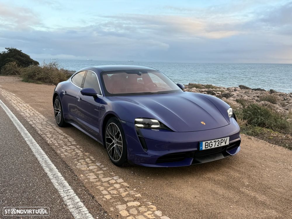 Porsche Taycan Turbo - 3