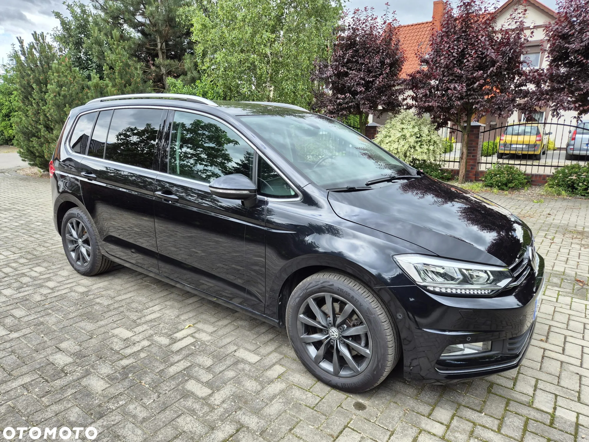 Volkswagen Touran 2.0 TDI BMT Highline - 8