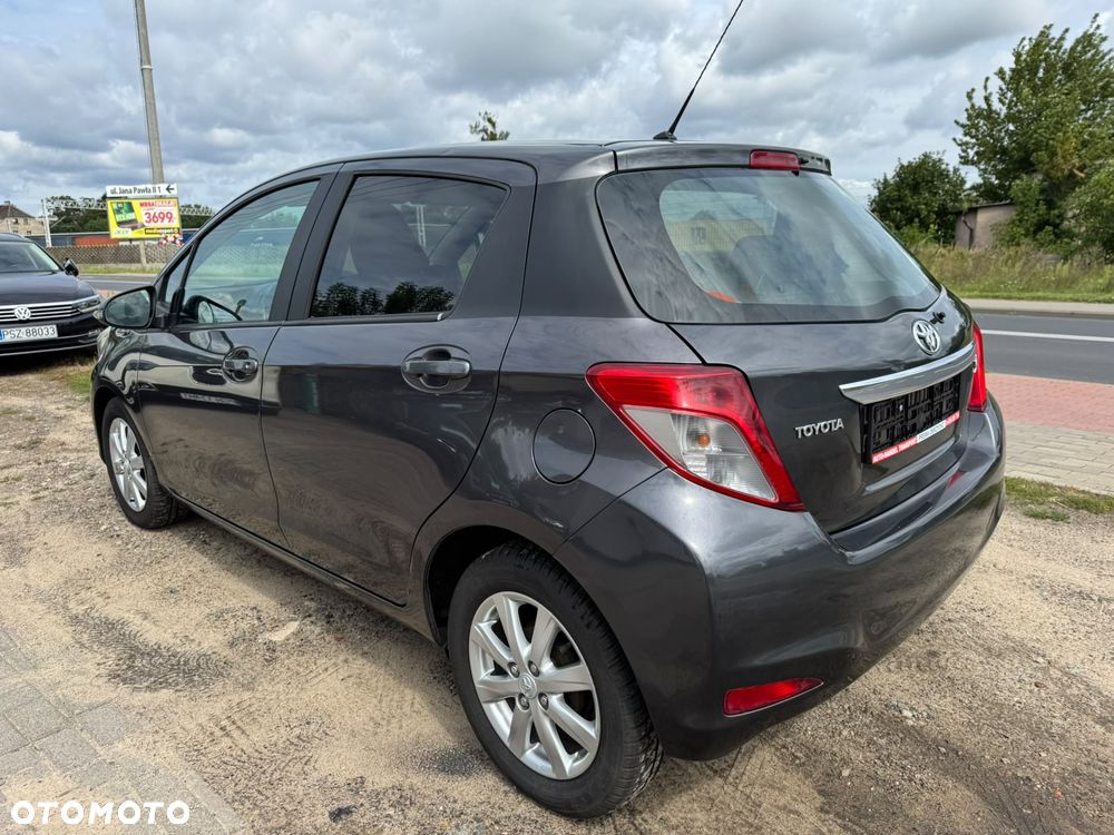 Toyota Yaris 1.33 Active - 4