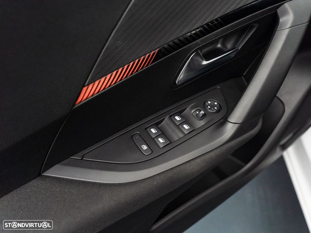 Peugeot 2008 1.5 BlueHDi Active Pack - 16