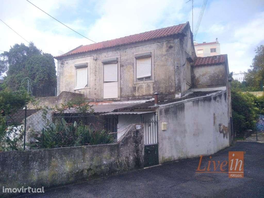 Terreno com Duas Moradias em Ruína Para Reabilitação Total em Lotes... - Grande imagem: 5/11