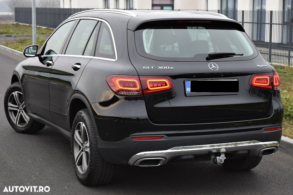 Mercedes-Benz GLC 300 e 4Matic 9G-TRONIC Edition AMG Line - 5
