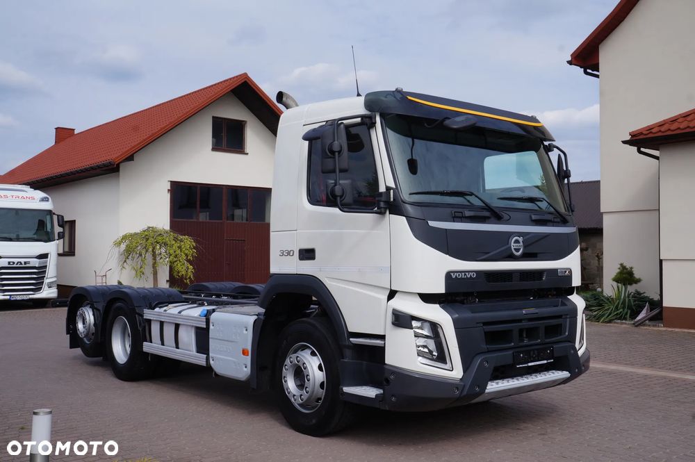 Volvo FMX FM 6X2 EURO 6 RAMA DO ZABUDOWY OŚ SKRĘTNA PODNOSZONA SCANIA - 1