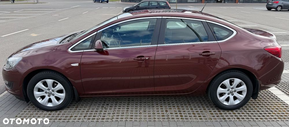Opel Astra 1.4 T Energy EU6 - 2