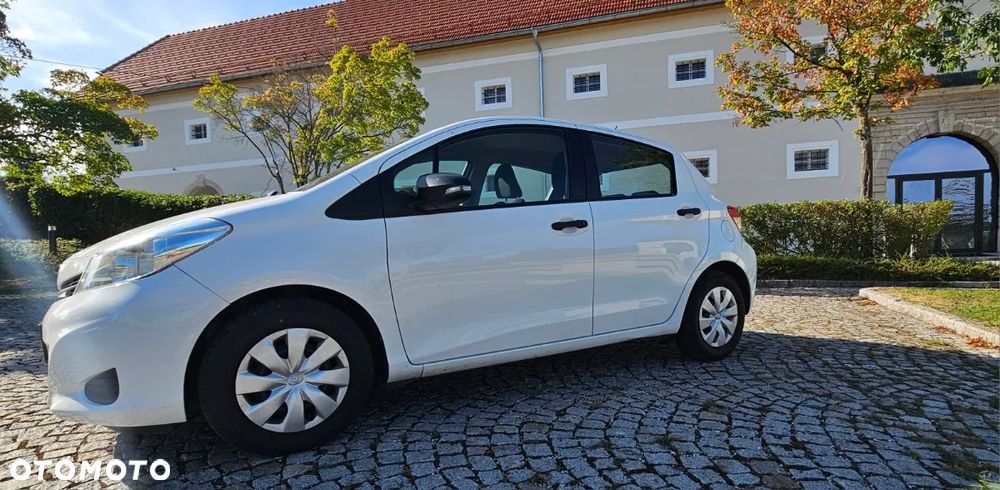 Toyota Yaris 1.0 VVT-i Luna - 2