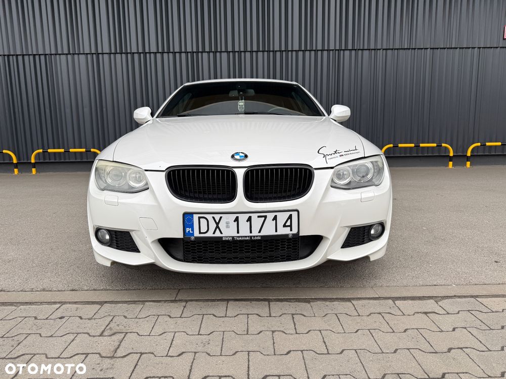 BMW Seria 3 325i - 35