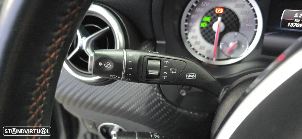 Mercedes-Benz A 180 CDI 7G-DCT AMG Line - 31