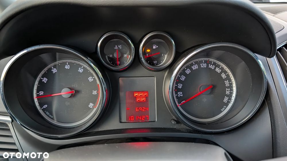 Opel Zafira Tourer 1.4 Turbo Sport - 16