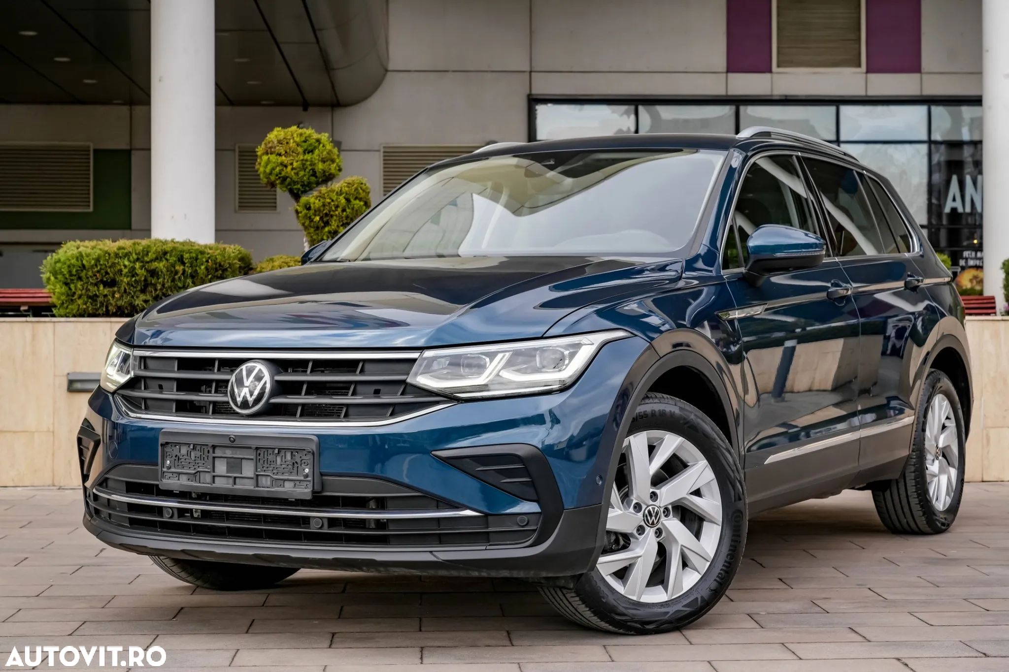 Volkswagen Tiguan 2.0 TDI SCR DSG 4Motion Elegance - 1