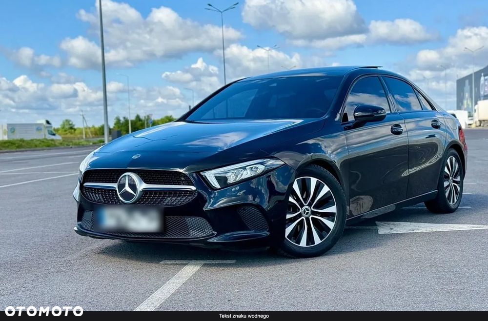 Mercedes-Benz Klasa A 220 4-Matic AMG Line - 3