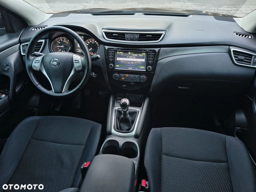 Nissan Qashqai - 14