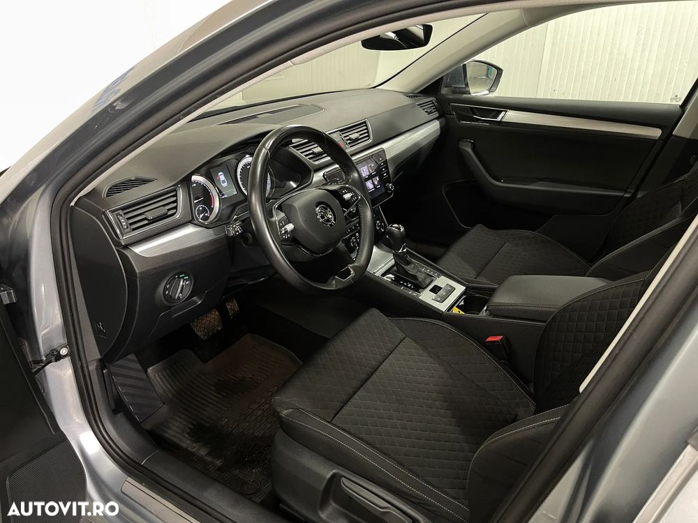 Skoda Superb 2.0 TDI DSG Ambition - 5