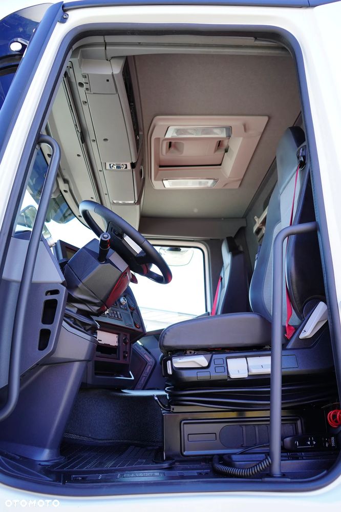 Renault C 430 / 6 X 2 / E 6 / SKRZYNIOWY + HDS / FASSI F 195 / ROTATOR / PILOT / DŁ. 8,05 M - 9