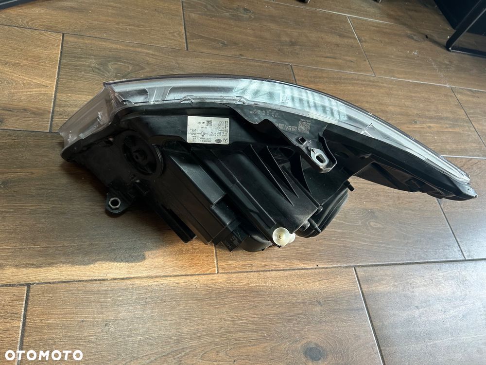 MERCEDES VITO VIANO V-KLASA 447 W447 REFLEKTOR LED IGLA ORG - 2