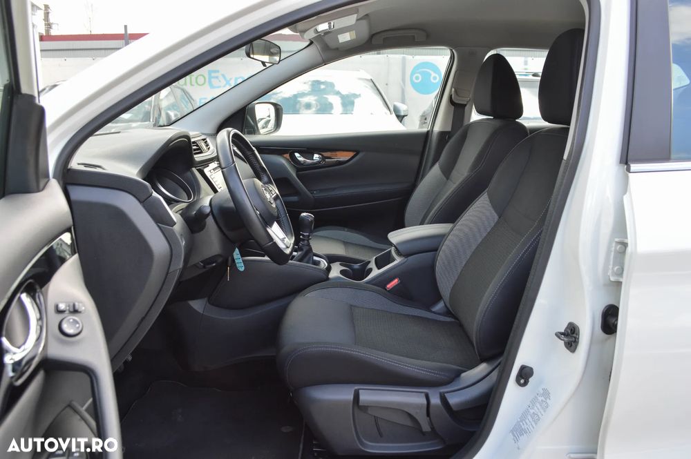 Nissan Qashqai 1.5D 114CP 2WD N-Connecta - 19
