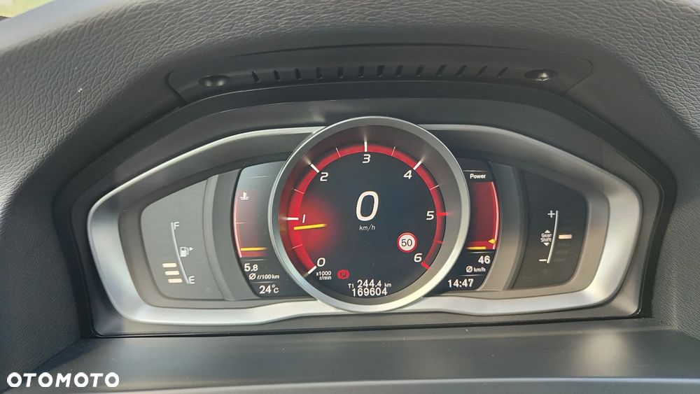 Volvo V60 Cross Country D3 - 17