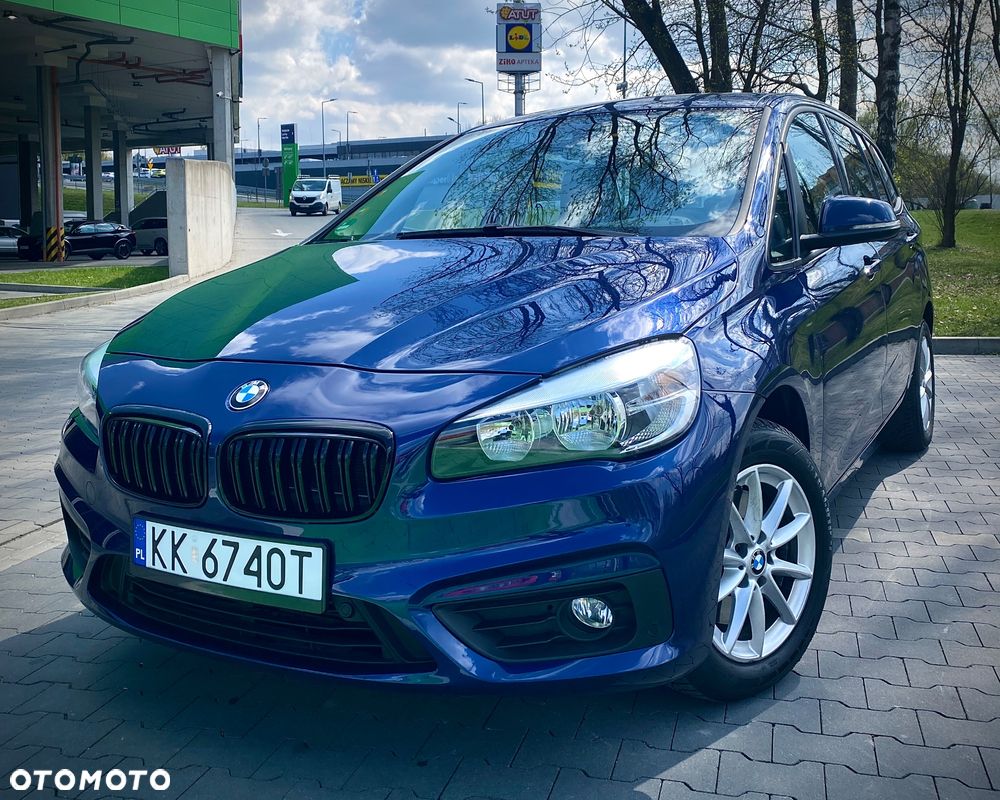 BMW Seria 2 218i - 4