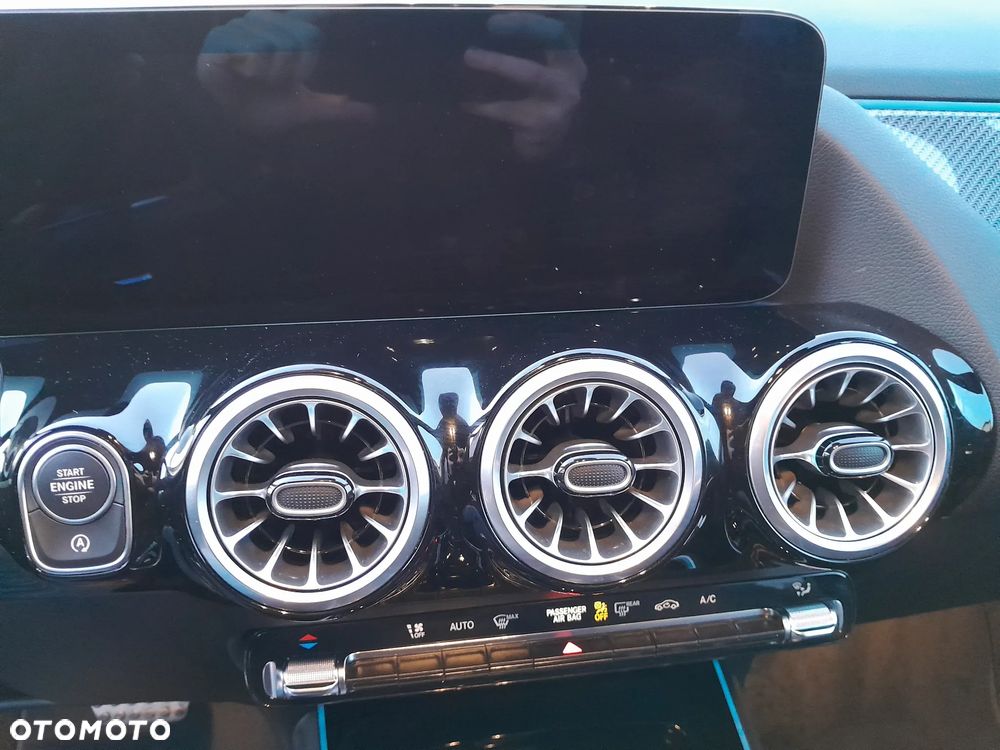 Mercedes-Benz Klasa B 200 Progressive 7G-DCT - 11