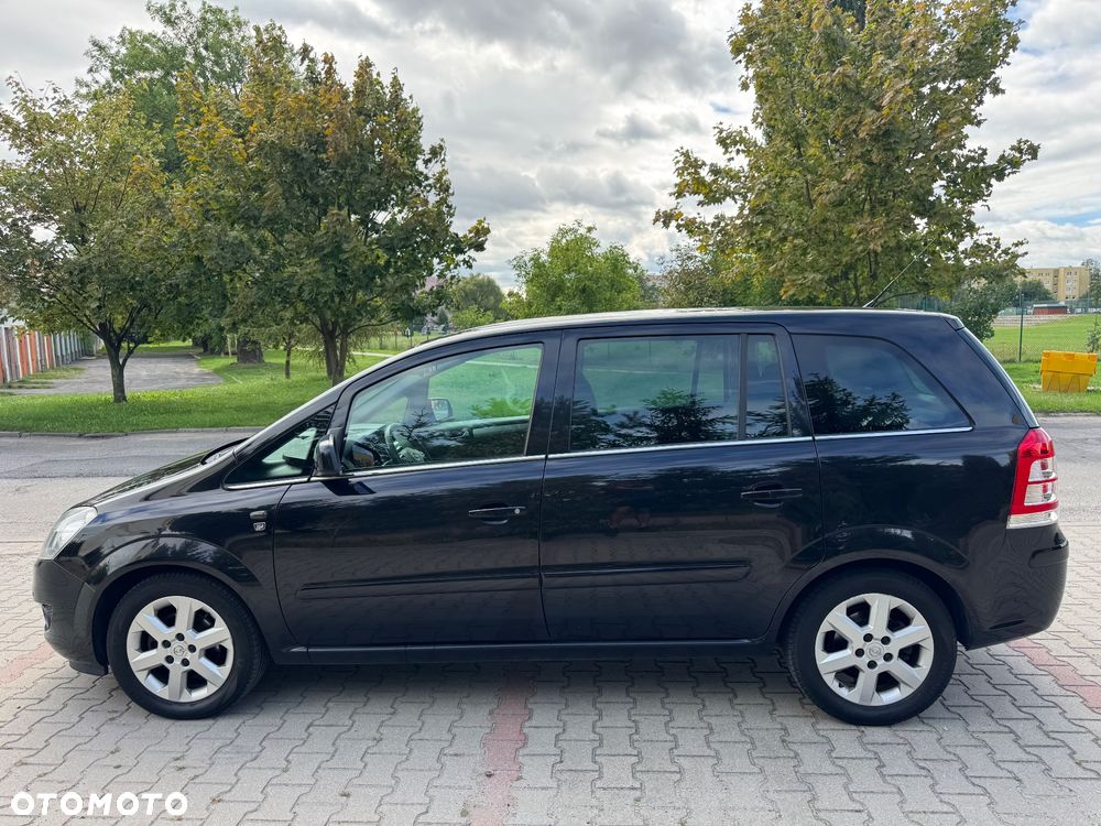 Opel Zafira 1.8 Cosmo EasyTronic - 11