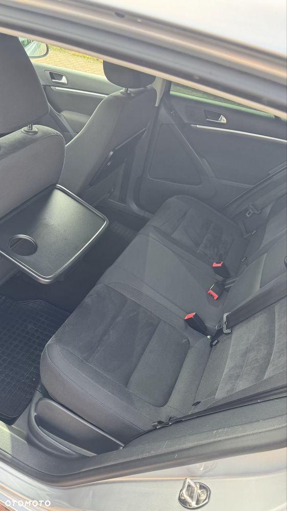 Volkswagen Tiguan - 6
