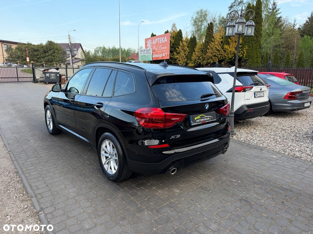 BMW X3 xDrive20i sport - 35