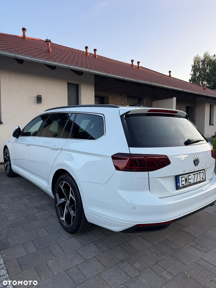 Volkswagen Passat 2.0 TDI SCR DSG 4Motion Business - 30