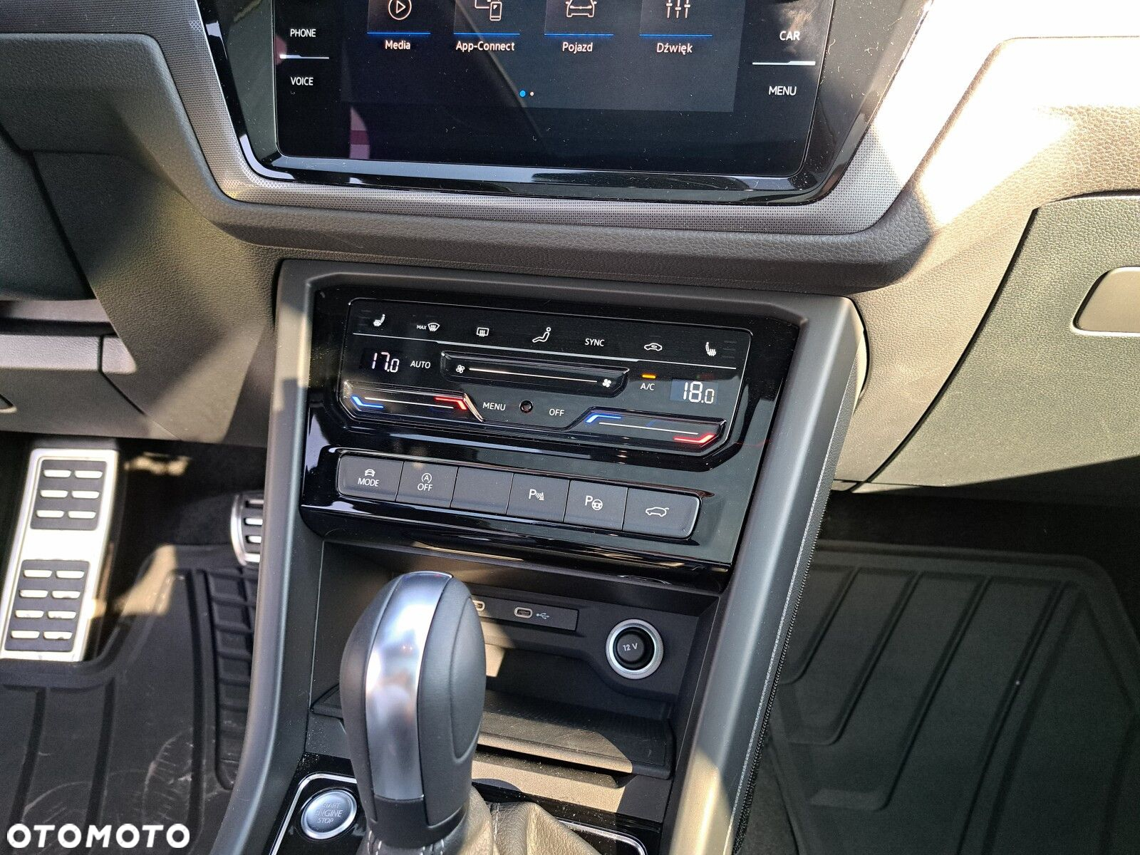 Volkswagen Touran 1.5 TSI EVO Highline DSG - 27