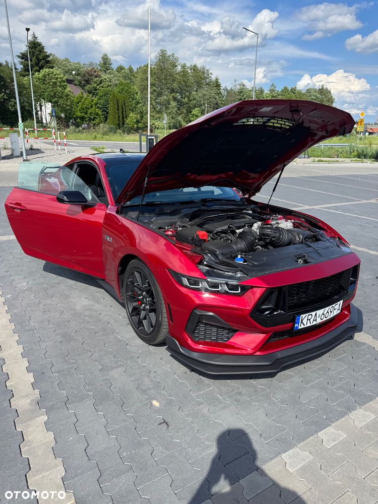 Ford Mustang - 17