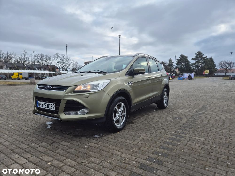 Ford Kuga 1.6 EcoBoost 2x4 SYNC - 1