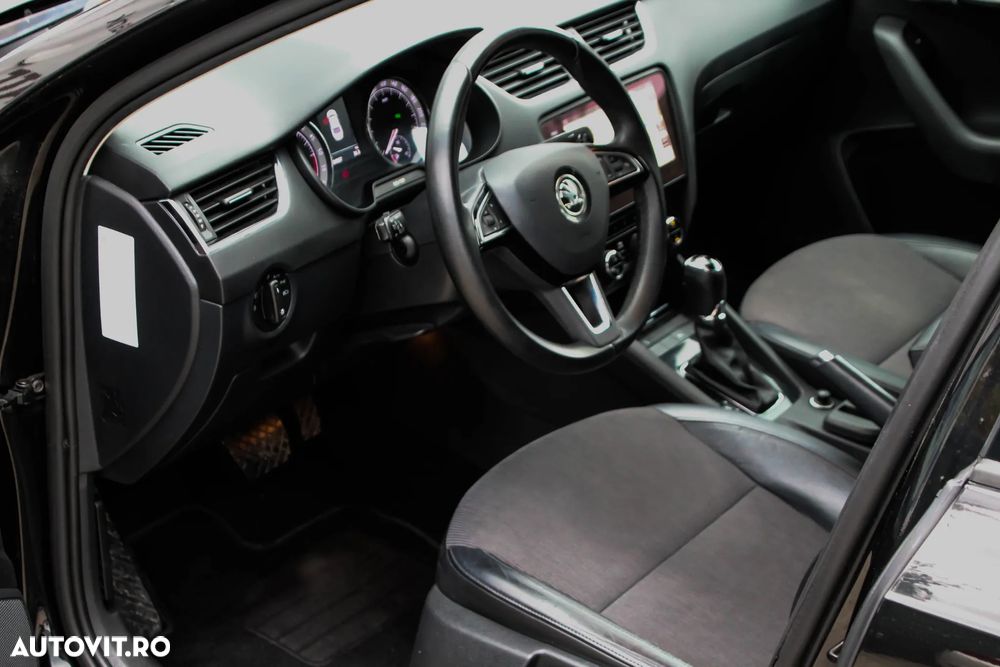 Skoda Octavia - 10