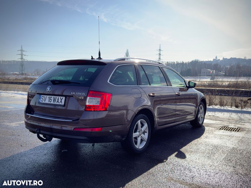 Skoda Octavia 1.4 TSI ELEGANCE DSG - 5