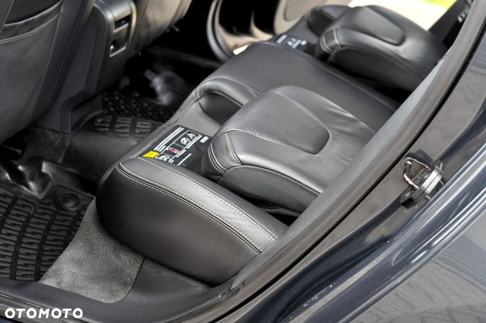 Volvo XC 60 D4 R-Design Summum - 29