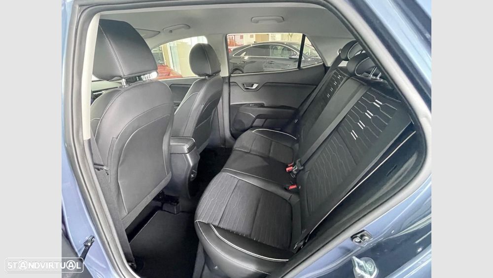 Kia Stonic 1.0 T-GDI GT Line - 29