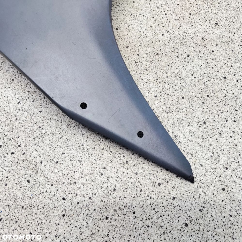 Owiewka, osłona prawa, bok, boczek prawy Yamaha R1 RN 19 - 4