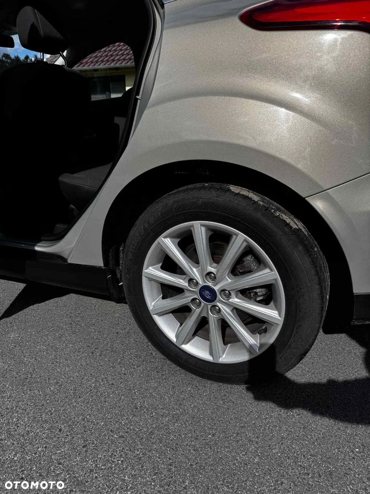 Ford Focus 1.0 EcoBoost Active - 29