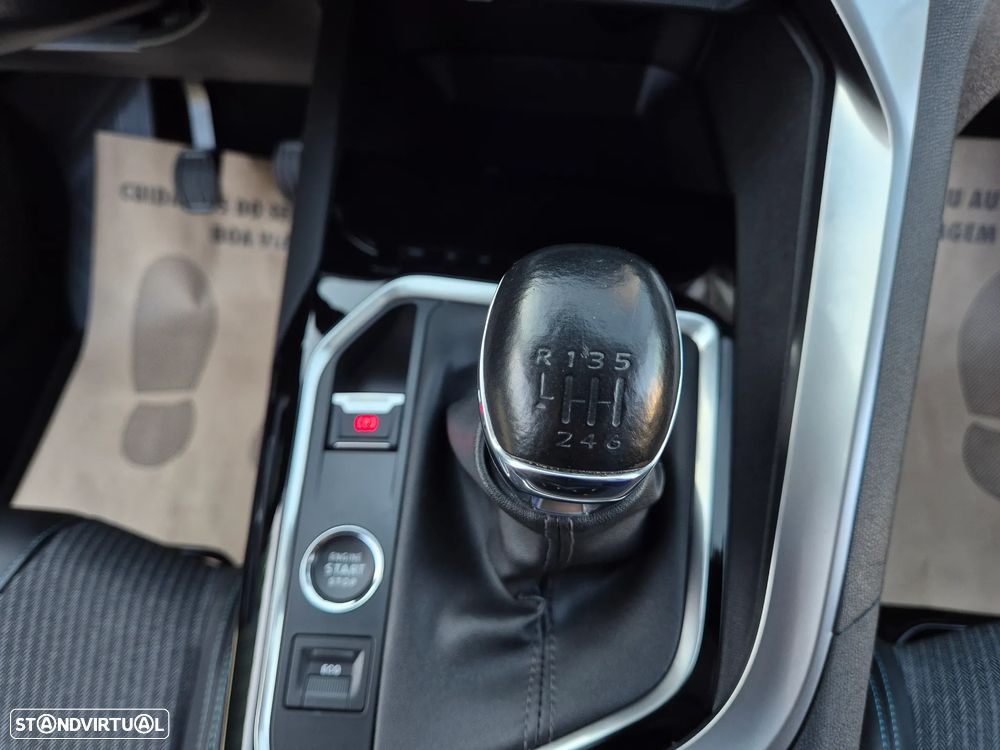 Peugeot 3008 1.5 BlueHDi Allure Pack - 38