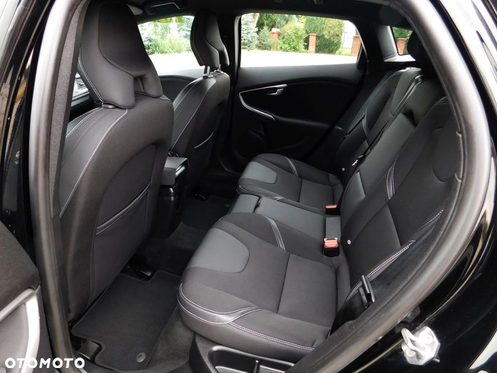Volvo V40 T2 Kinetic - 7